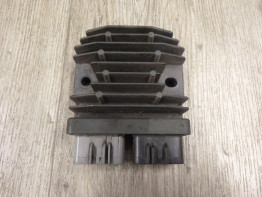 Regulator rectifier Triumph Street Triple 675