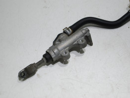 Rempomp achter Suzuki GSF 600 650 Bandit 