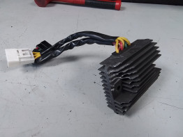 Spanningsregelaar Aprilia Shiver 750