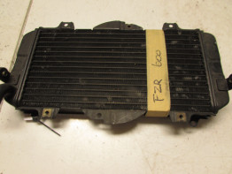 Radiateur Yamaha FZR 600