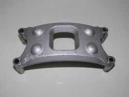 Voorpoot buiten Moto Guzzi California EV