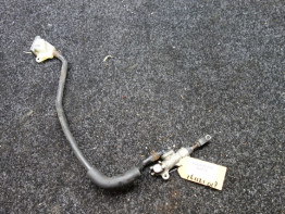 Rempomp achter Suzuki SV 650