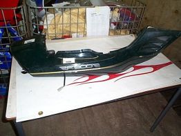Rechter achterkant Suzuki RF 900
