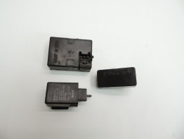 Relais unit Honda VF 700 750 C Magna