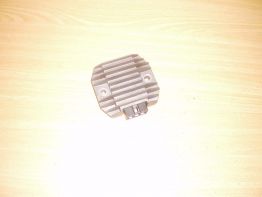 Regler Gleichrichter Yamaha YZF 600 Thundercat