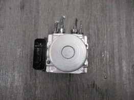 ABS pomp Honda CB 650 F