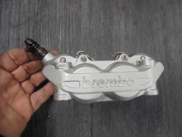 Brake caliper KTM 690 Duke 4