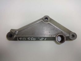 Fussrastetrager vorne rechts Kawasaki LTD 550