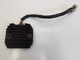 Spanningsregelaar Yamaha TDM