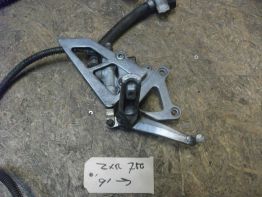 Fussrastetrager vorne rechts Kawasaki ZXR 750