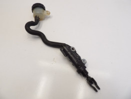 Rempomp achter Yamaha XJ 900 S Diversion