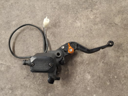 Bremszylinder vorne KTM 690 Duke 4
