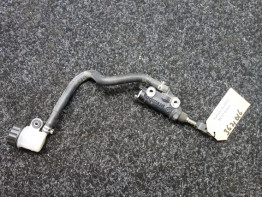 Rempomp achter Yamaha Tracer 700