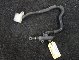 Rempomp achter Honda CBR 600 RR