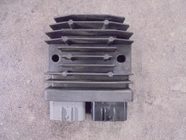 Regler Gleichrichter Yamaha Tracer 900