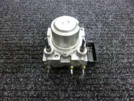 ABS pomp Honda CB 1000 R