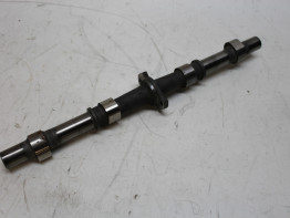 Nokkenas inlaat Suzuki GS 750