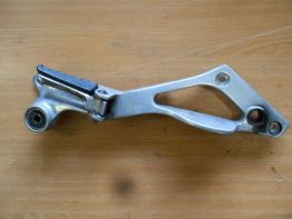 Duo voetsteun rechts Yamaha TDM