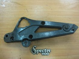 Fussrastetrager vorne links Kawasaki Z 1000