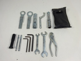 Tool set Kawasaki ER 6