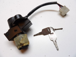 Contact slot Kawasaki GPZ 400