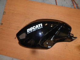 Tank Ducati monster 696