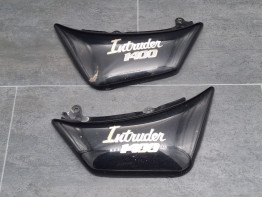 Seitenverkleidung links klein Suzuki VS 1400 Intruder