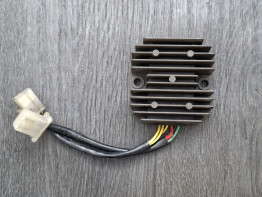 Spanningsregelaar Honda CB 400