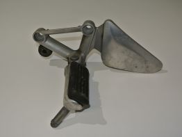 Footrest left Honda CBR 1100 XX