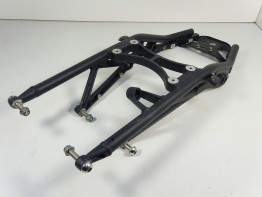 Rail Triumph Street Triple 675