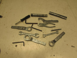 Tool set Yamaha FZR 600