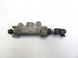 Bremszylinder hinten Honda VTR 1000 F