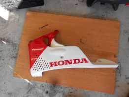 Linker onderkuip Honda CBR 900 RR