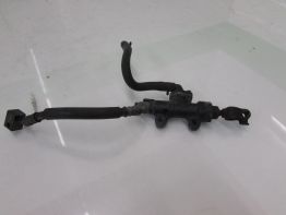 Rempomp achter Honda CBF 600