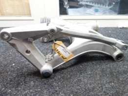 Achterbrug Kawasaki GTR 1400