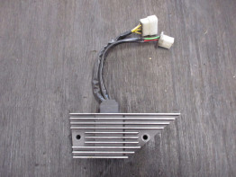 Spanningsregelaar Honda CB 750 