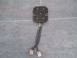 Spanningsregelaar Honda NSR 400