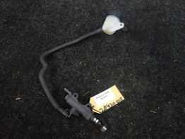 Rempomp achter Honda VFR 1200