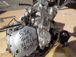 Motorblok Suzuki GSX F 600