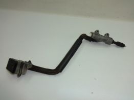 Rempomp achter Honda NT 650 GT Hawk