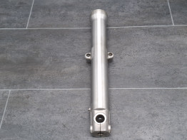 Voorpoot rechts onder Harley Davidson Sportster