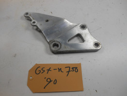 Fussrastetrager vorne rechts Suzuki GSX R 750