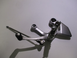Main step holder left Yamaha XSR 900