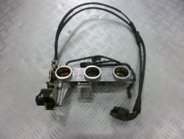 Gasklephuis Triumph Speed Triple 1050 R