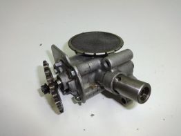 Oliepomp Honda VT 500