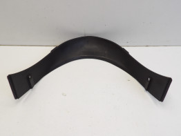 Cowl V shape under Suzuki GSX F 600