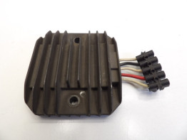 Spanningsregelaar Yamaha TDM