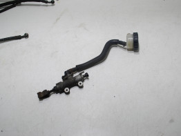 Rempomp achter Honda Deauville 650 - 700