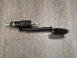 Rempomp achter Harley Davidson VROD VRSC