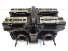 Cylinder head Yamaha V max
